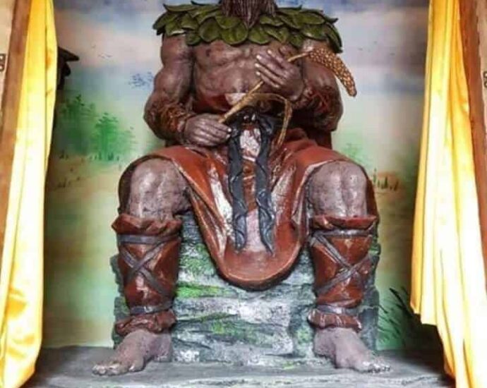 Dewa Pelindung Pertanian Shen Nong Da Di (神农大帝)