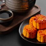 Tips Cara Minum Kombucha - Teh Jamur Yang Kaya Rasa dan Manfaat Minuman tradisional asal Tiongkok ini adalah salah satu pendukung gaya hidup sehat. Kue Bulan (月饼) Melambangkan Reuni Keluarga