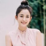 Drama Qiao Xin & Xu Zhengxi, "The Autumn Ballad" Siap Tayang 05 Februari di Tencent Video Drama romansa sejarah "The Autumn Ballad / Yan Yu Fu 嫣语赋" umumkan tayang perdana 05 Februari mendatang di Tencent Video. Biodata & Nama Fandom Guli Nazha 古力娜扎