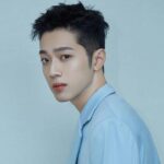 Biodata dan Profil Aktris Liang Jie / 梁洁 Liang Jie adalah seorang aktris dan model Tiongkok, yang memulai debut aktingnya di serial 2016 "Go! Goal! Fighting!". Dia lulus dari Central Academy of Drama. Biodata & Nama Fandom Lai Guanlin 賴冠霖