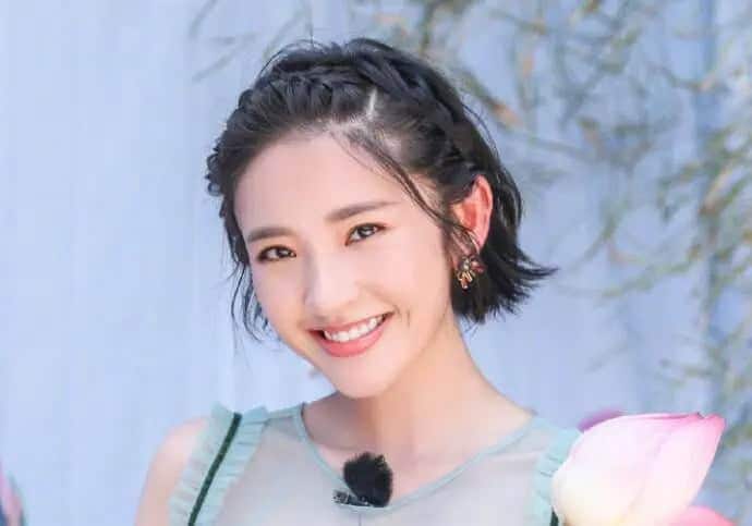 Biodata & Nama Fandom Tang Yixin 唐艺昕