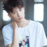 Yang Chaoyue & Ding Yuxi Terlihat Syuting Untuk Drama Xianxia “The Seventh Generation” Sempat dirumorkan, Yang Chaoyue & Ding Yuxi terlihat sedang syuting untuk drama xianxia “The Seventh Generation / 一时冲动七世吉祥” Biodata dan Profil Aktor Zhao YingBo / 赵英博