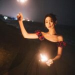 Bai Jingting Untuk Konser Wisuda Musim Panas Bilibili 2022 Potret Bai Jingting untuk Konser Wisuda Musim Panas Bilibili 2022. Ini Potret Xing Fei Di Acara Golden Rooster Awards Ke-34