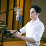 Lirik Sajak Anak-anak Lagu Lima Jari - 五指歌 Lagu Lima Jari (Hanzi: 五指歌, Pinyin: Wǔzhǐ gē) adalah sajak anak-anak lagu rakyat Wuxi, dan juga merupakan lagu anak-anak yang dinyanyikan secara luas. Lagu Baru Timmy Xu Weizhou《唱给你听 Singing To You》Untuk Kampanye Harian Pemuda Tiongkok