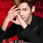 Biodata & Nama Fandom Wang Runze (王润泽) Nama fandom Wang Runze adalah 润喉糖 (dibaca: rùn hóu táng). Memiliki arti permen tenggorokan, dengan karakter 'Run' dari namanya. Luo Yunxi Sebagai Juru Bicara Merek Untuk Vidal Sassoon