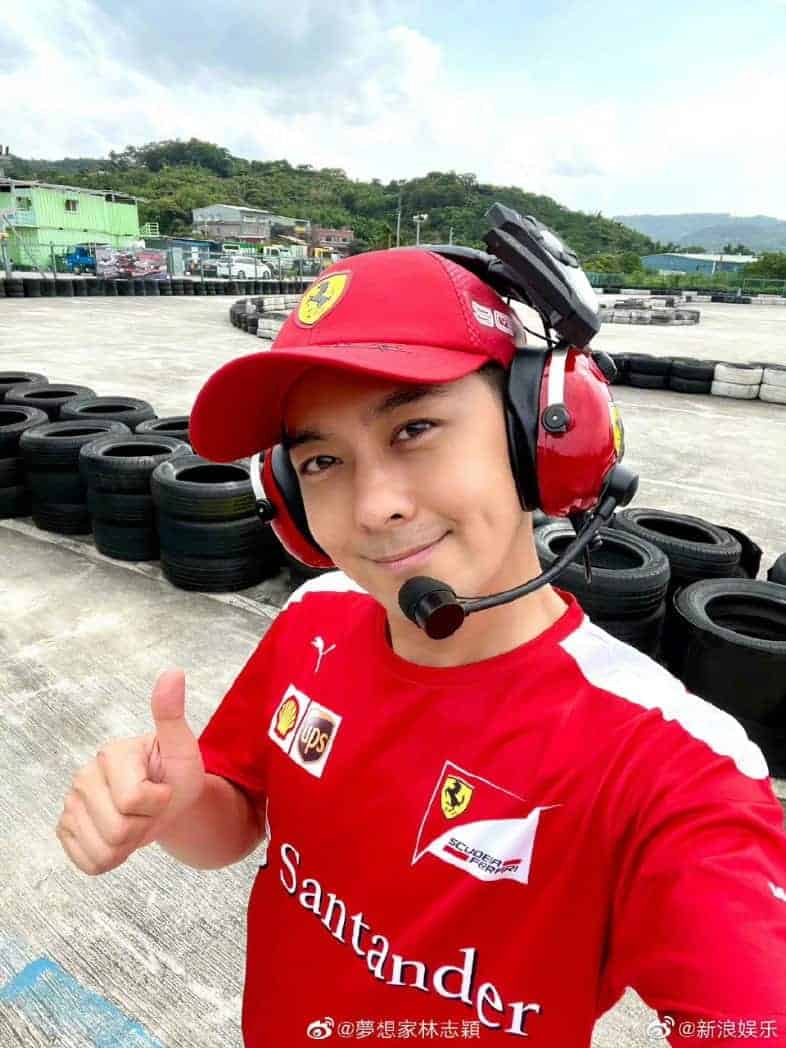 Mobilnya Terbakar, Jimmy Lin dan Anaknya Dilarikan ke Rumah Sakit Usai Alami Kecelakaan Pada pagi ini (22/07), menurut laporan media Taiwan, kecelakaan mobil Tesla terjadi pada jam 11 pagi di Zhongzheng North Road di Kota Taoyuan. Mobilnya Terbakar, Jimmy Lin dan Anaknya Dilarikan ke Rumah Sakit Usai Alami Kecelakaan