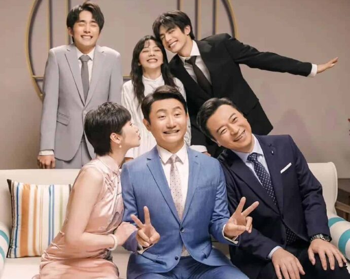 Pemain Drama "Go Ahead" Kompak Rayakan Anniversary Ke-2 Tahun Penayangan Dramanya Tepat 2 tahun penayangan perdana drama keluarga populer "Go Ahead / 以家人之名", para pemerannya kompak beri ucapan di unggahan Weibonya hari ini. Pemain Drama "Go Ahead" Kompak Rayakan Anniversary Ke-2 Tahun Penayangan Dramanya