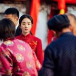 Potret Zhao Liying Dengan Gaun Pengantin Merah Di Drama "The Story of Xing Fu"