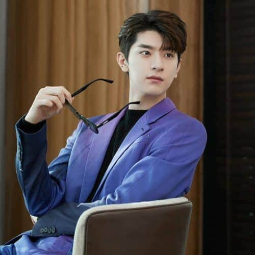 Tionghoa Org - Lin Yi Tampil Menawan Saat Hadiri Acara Merek Gentle Monster di Changsha - 2