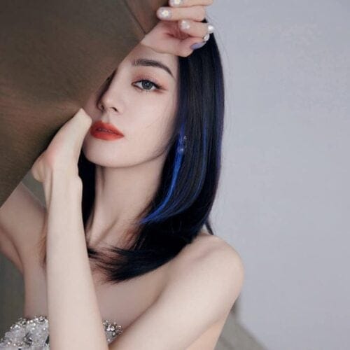 Tionghoa Org - Potret Dilraba Dilmurat Untuk Acara Merek Kronenbourg 1664 - 2