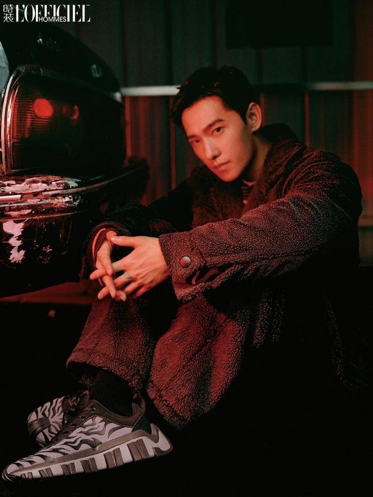 Yang Yang Dalam Sampul Majalah L’Officiel Hommes China Edisi September 2022 Potret Yang Yang dalam sampul Majalah L’Officiel Hommes China edisi September 2022 Tionghoa Org - Yang Yang Dalam Sampul Majalah L’Officiel Hommes China Edisi September 2022 - 5