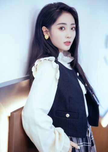 Xing Fei & Tang Xiaotian Dikabarkan Bakal Reuni Di Drama "The Love You Give Me" Xing Fei & Tang Xiaotian dikabarkan akan kembali reunian dan dipasangkan dalam drama romansa modern "The Love You Give Me / 你给我的喜欢" Xing Fei & Tang Xiaotian Dikabarkan Bakal Reuni Di Drama "The Love You Give Me"