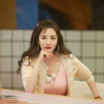 Yang Mi Dilarikan Ke Rumah Sakit Saat Syuting Variety Show "Great Escape 4"