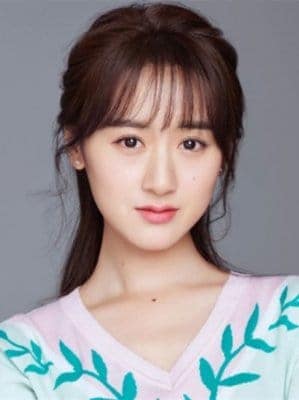 Biodata dan Profil Aktris Yuan Bing Yan / Crystal Yuan / 袁冰妍