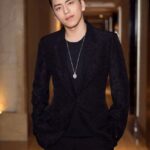 Drama Ren Jialun & Xing Fei, "Wu Geng Ji" Telah Selesaikan Proses Syuting Drama xuanhuan "Wu Geng Ji / 烈焰之武庚纪" yang diadaptasi dari Manhua dengan judul yang sama, telah resmi selesaikan proses syutingnya. Biodata dan Profil Aktor Darren Wang / Wang Da Lu / 王大陸