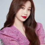 Zhao Liying Gugat Perusahaan Kosmetik & Dapat Kompensasi 500.000RMB Zhao Liying menggugat perusahaan kosmetik dan memenangkan gugatan serta dianugerahi kompensasi sebesar 500.000RMB Tionghoa Org - Esther Yu Shuxin Dikabarkan Akan Bergabung Dalam Drama Chinese Paladin 4 - 1