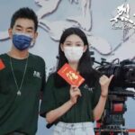Song Yiren & Guo Zifan Mulai Syuting Drama "Dear Miss Hypatia" Drama "Dear Miss Hypatia / 亲爱的希帕蒂娅" yang dibintangi Song Yiren & Guo Zifan telah menggelar upacara syutingnya. Tionghoa Org - Film Richie Ren & Chen Yao, Fierce Cop Telah Menggelar Upacara Syuting - 3