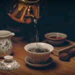 Khasiat Teh Pu'er Teh Asal Tiongkok Untuk Kesehatan Tubuh Teh Pu'er yang berasal dari Provinsi Yunnan Tiongkok, memiliki cita rasa yang khas dan aroma yang unik. Cara Menyeduh Teh Hijau Tiongkok (绿茶)
