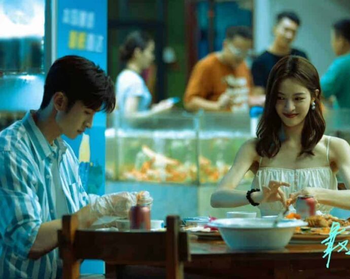 Drama Zhong Chuxi & Zhang Yunlong, “The Farthest Distance” Telah Selesaikan Syutingnya Drama modern “The Farthest Distance / 最遥远的距离” dibintangi oleh Zhong Chuxi dan Zhang Yunlong, bersama Li Xirui, Zhang Tao, Liu Yuhang, Tian Yitong, dengan penampilan spesial dari Chen Yao. Tionghoa Org -Drama Zhong Chuxi & Zhang Yunlong, “The Farthest Distance” Telah Selesaikan Syutingnya - 4