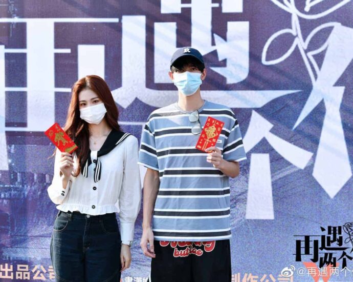 Mini Drama Gan Wangxing & Xu Ziyin, “再遇两个他 Zai Yu Liang Ge Ta” Telah Adakan Upacara Syuting Mini drama modern “再遇两个他 / Zai Yu Liang Ge Ta” telah mengadakan upacara syuting dengan pemeran utamanya yaitu Gan Wangxing dan Xu Ziyin. Tionghoa Org - Mini Drama Gan Wangxing & Xu Ziyin, “再遇两个他 Zai Yu Liang Ge Ta” Telah Adakan Upacara Syuting - 4