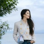 Yang Yang Bagikan Potret Perjuangannya Untuk Perankan Karakter di Drama Militer “Glory of Special Forces” Yang Yang bagikan potretnya 3 tahun lalu untuk syuting drama militer “Glory of Special Forces / 特战荣耀” Tionghoa Org- Potret Crystal Liu Yifei Untuk Louis Vuitton - 1