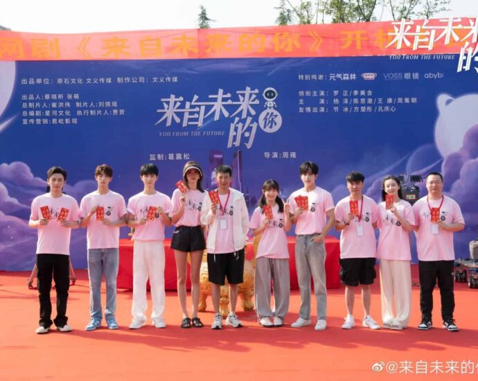 Tionghoa Org - Reunian 3 Kali, Luo Zheng & Ji Meihan Bintangi Drama “You From The Future” - 1