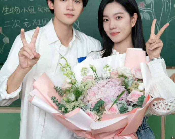 Setelah 4 Bulan, Drama Sekolah “You Are Desire 白日梦我想” Selesaikan Syutingnya Setelah empat bulan, drama sekolah “You Are Desire / 白日梦我想” yang dibintangi oleh Zhuang Dafei, Zhou Yiran 周翊然, Chen Heyi dan lainnya telah selesaikan syutingnya. Tionghoa Org -Setelah 4 Bulan, Drama Sekolah “You Are Desire 白日梦我想” Selesaikan Syutingnya - 1
