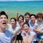 Film “Puppy Love” Umumkan Tayang 20 Mei Mendatang di Bioskop Tiongkok Film romansa “Puppy Love / 爱犬奇缘” yang dibintangi Feng Shaofeng, Guli Nazha, La Mu Yang Zi, Bu Guanjin, Jasper Liu & Yao Chi rilis trailer dan poster baru dan umumkan tayang perdana 20 Mei Mendatang di Bioskop Tiongkok. Tionghoa Org - Wang Ziqi Bagikan Potret Saat Syuting Dengan Lawan Mainnya Di Drama “The Love You Give Me” - 1
