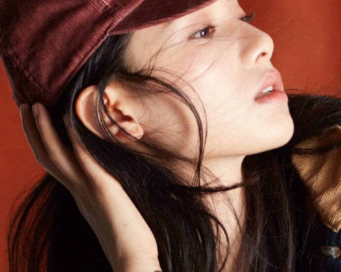 Zhang Jingyi Dalam Sampul Majalah MiniBAZAAR Edisi Agustus 2022 Potret Zhang Jingyi dalam sampul Majalah MiniBAZAAR edisi Agustus 2022 Tionghoa Org - Zhang Jingyi Dalam Sampul Majalah MiniBAZAAR Edisi Agustus 2022 - 1