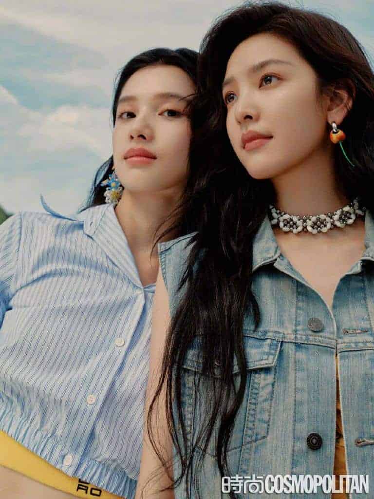 Zhang Ruonan & Zhang Jingyi Dalam Pemotretan Cosmopolitan China Edisi Summer 2022 Potret Zhang Ruonan dan Zhang Jingyi dalam sampul Majalah Cosmopolitan China Edisi Summer 2022 Tionghoa Org - Zhang Ruonan & Zhang Jingyi Dalam Pemotretan Cosmopolitan China Edisi Summer 2022 - 1