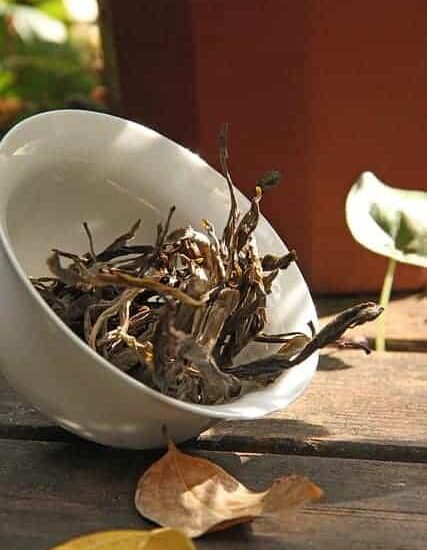 Khasiat Teh Pu'er Teh Asal Tiongkok Untuk Kesehatan Tubuh Teh Pu'er yang berasal dari Provinsi Yunnan Tiongkok, memiliki cita rasa yang khas dan aroma yang unik. Khasiat Teh Pu'er Teh Asal Tiongkok Untuk Kesehatan Tubuh