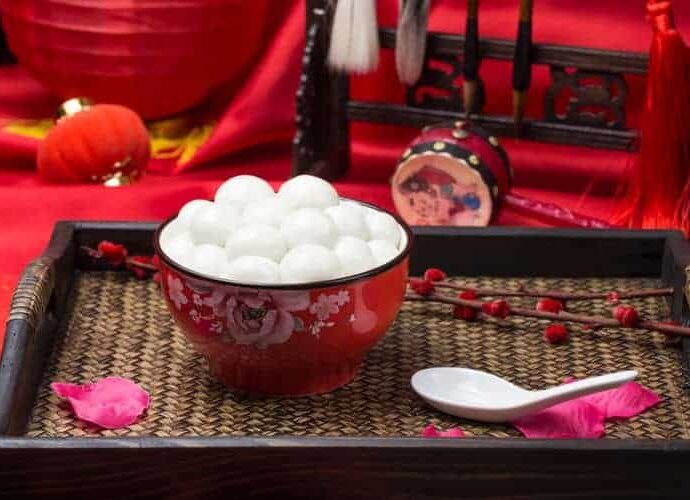 Kapan Sembahyang Ronde aka Dongzhi? Sembahyang Ronde aka Dongzhi dilaksanakan pada tanggal 22 bulan 12 Yang Li atau dalam tahun Masehi sama dengan tanggal 22 Desember. Kapan Sembahyang Ronde aka Dongzhi?