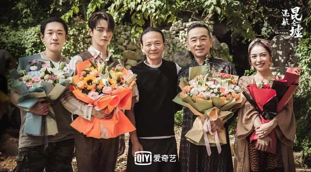 Drama “Lost In the Kunlun Mountains” Yang Dibintangi Xu Kai & Zhong Chuxi Bagikan Foto Saat Proses Syuting Drama petualangan “Lost In The Kunlun Mountains / 迷航昆仑墟” ryang dibintangi Xu Kai, Zhong Chuxi, Wang Yang, Bao Beier, Zhang Xinyi dan lainnya merilis foto baru saat proses syuting yang telah berakhir setelah 110 hari. Tionghoa Org - Drama “Lost In the Kunlun Mountains” Yang Dibintangi Xu Kai & Zhong Chuxi Bagikan Foto Saat Proses Syuting - 3