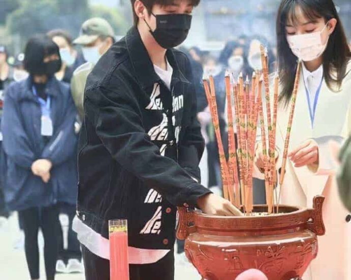 Tionghoa Org - Drama “The Mister Cat Who Lives In the Bungalow” – Hu Yixuan & Ma Wenyuan Telah Gelar Upacara Syuting - 1
