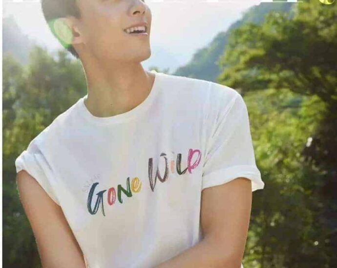 Foto Wu Lei, Bai Jingting, dan Arthur Chen Dalam Cover MiniBazaar Edisi Oktober 2021 Foto Wu Lei, Bai Jingting, dan Arthur Chen dalam cover MiniBazaar Edisi Oktober 2021. Tionghoa Org - Foto Wu Lei, Bai Jingting, dan Arthur Chen Dalam Cover MiniBazaar Edisi Oktober 2021 - 1