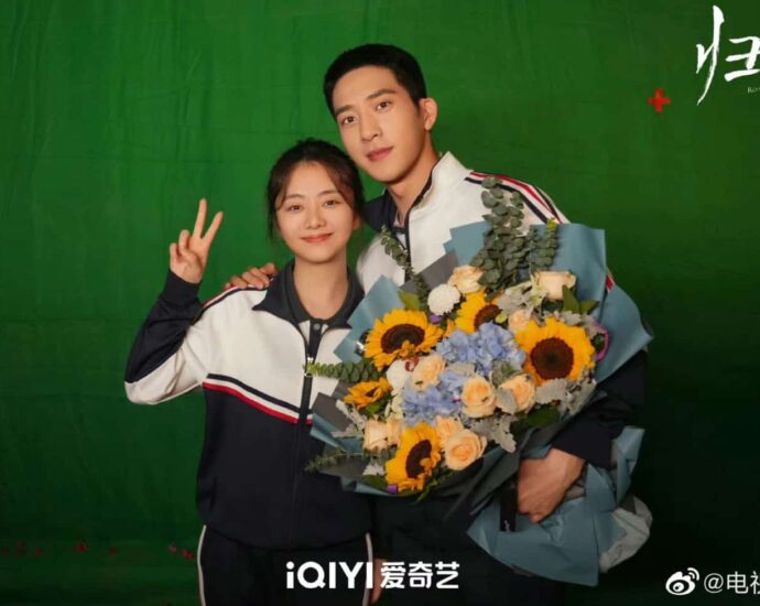 Tionghoa Org -Jing Boran & Tan Songyun Selesaikan Syuting Drama “Road Home 归路” - 1