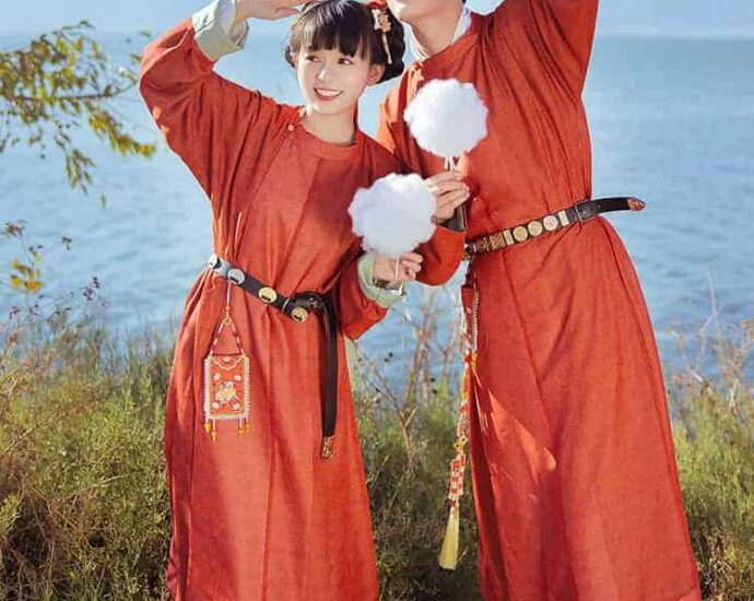 Tionghoa Org - Pakaian Tradisional Tiongkok Dengan Kerah Bulat, Yuanlingpao 圆领袍 - 1