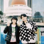 Gone With The Rain 微雨燕双飞, Drama Historikal Komedi Zhang Nan & Wang Yuwen "Gone with the Rain" diproduksi oleh Huanyu Film & Television Culture, disutradarai oleh Wang Wei, dan dibintangi oleh Zhang Nan, Wang Yuwen, Sun Yizhou, Zhao Yingbo, Liu Meitong, Liu Xuehua, Hong Jiantao, Yang Chaoyue, Liu Min, Du Ruoxi, Chen Zihan. Tionghoa Org - Pernah Jadi Atlet Juga, Ren Jialun Bagikan Potret Reuniannya Bersama Chen Meng - 1
