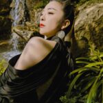 Biodata dan Profil Aktris Tiongkok, Fair Xing / Xing Fei 邢菲 Fair Xing, juga dikenal sebagai Xing Fei, lahir di Hulunbuir, Mongolia Dalam, Tiongkok pada 1 Oktober 1994. Ia lulus dari Akademi Teater Shanghai. Tionghoa Org - Potret Huang Xiaolei Untuk MmingPR - 2