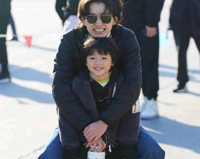 Tionghoa Org - Sun Ning Bagikan Potretnya Bersama Sun Sicheng - 1