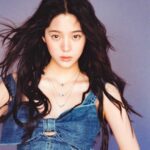 Yang Mi Akan Membintangi Drama Sejarah Yang Diproduksi Oleh Jaywalk Studio Baru-baru ini Jaywalk Studio mengumumkan akan memproduksi drama sejarah berjudul “Jiao Cang / 娇藏” yang akan dibintangi oleh Yang Mi sebagai pemain utamanya. Tionghoa org - Ouyang Nana Dalam Sampul Marie Claire Now - 4