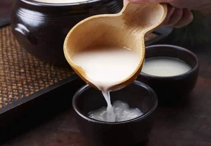 Kandungan Nutrisi Anggur Beras Anggur beras mengandung lebih dari sepuluh jenis asam amino. Kandungan Nutrisi Anggur Beras