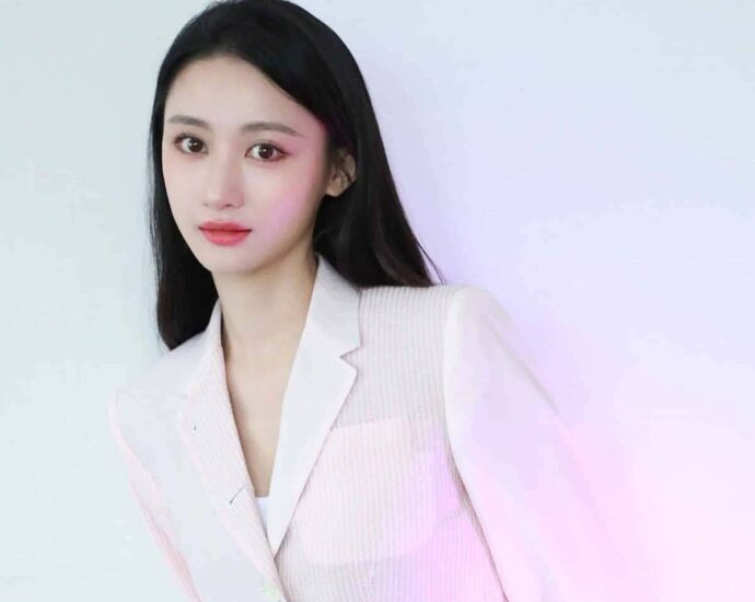 Tionghoa Org - Biodata dan Profil Aktris Tiongkok, He Xuanlin 何宣林 - 1