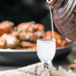 Manfaat Kesehatan Cincau Hitam dan Cincau Hijau Bagi Tubuh Cincau adalah gel serupa agar-agar yang diperoleh dari perendaman daun cincau dalam air. Fungsi Anggur Beras (米酒)